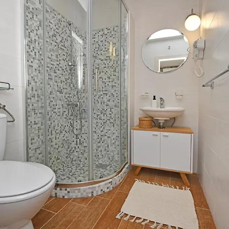 Holiday House With A Parking Space Radmani, Porec - 26954 Porec
