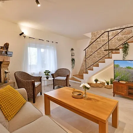 Feriehus House With A Parking Space Radmani, - 26954 Poreč