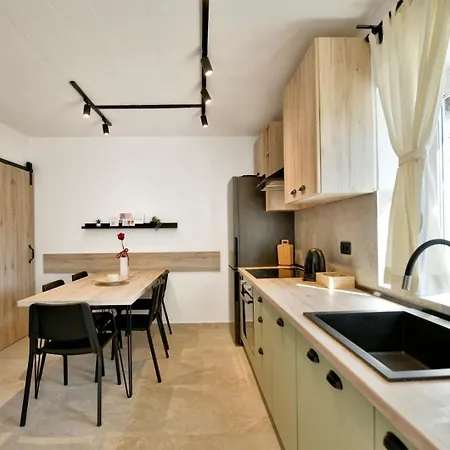 Feriehus House With A Parking Space Radmani, - 26954
